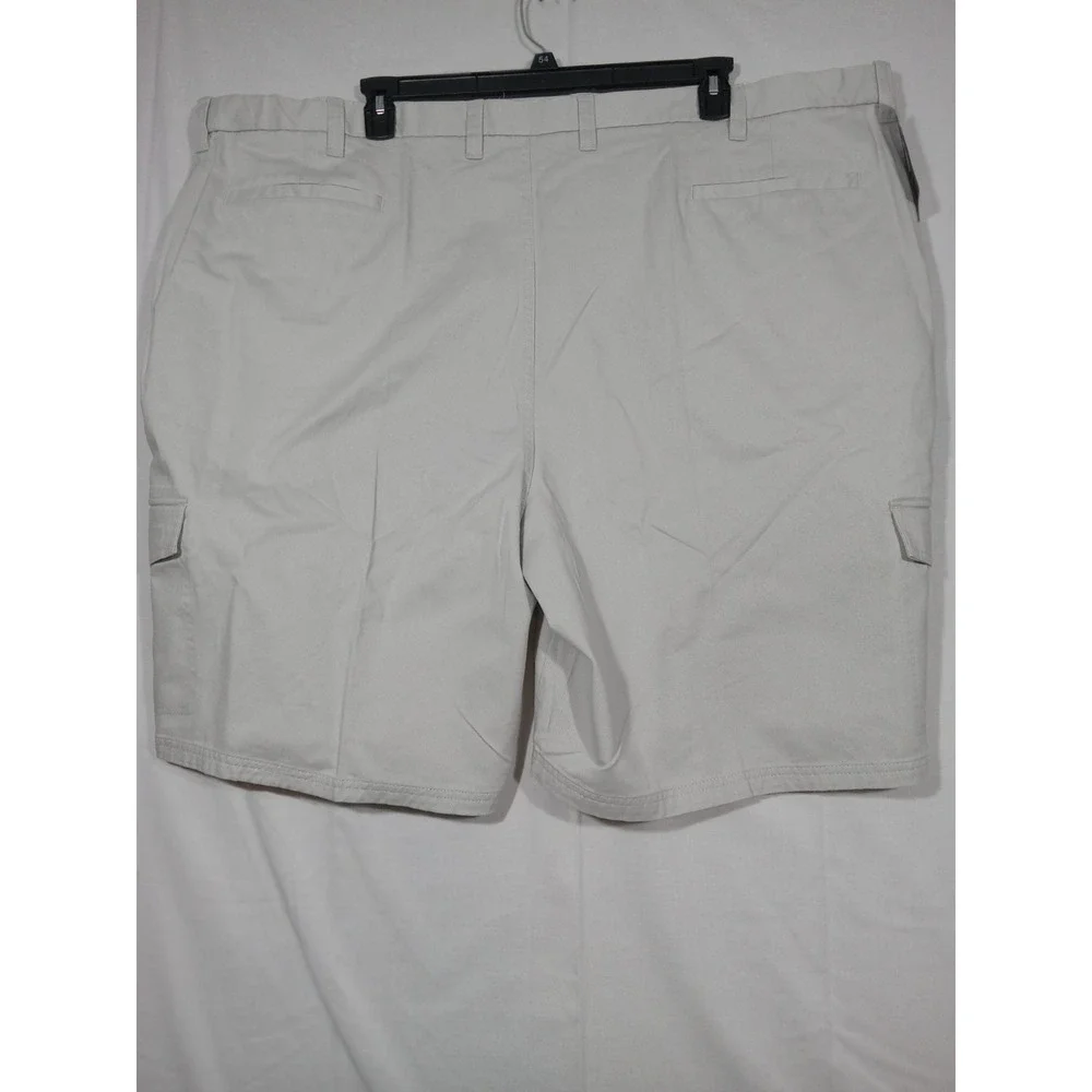 Haggar NWT Men's Expandable Waistband Comfort Cargo Shorts in Stone Size‎ 52W